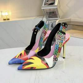 Picture of Versace Shoes _SKUVersscesz35-401020412.5CMNW1002